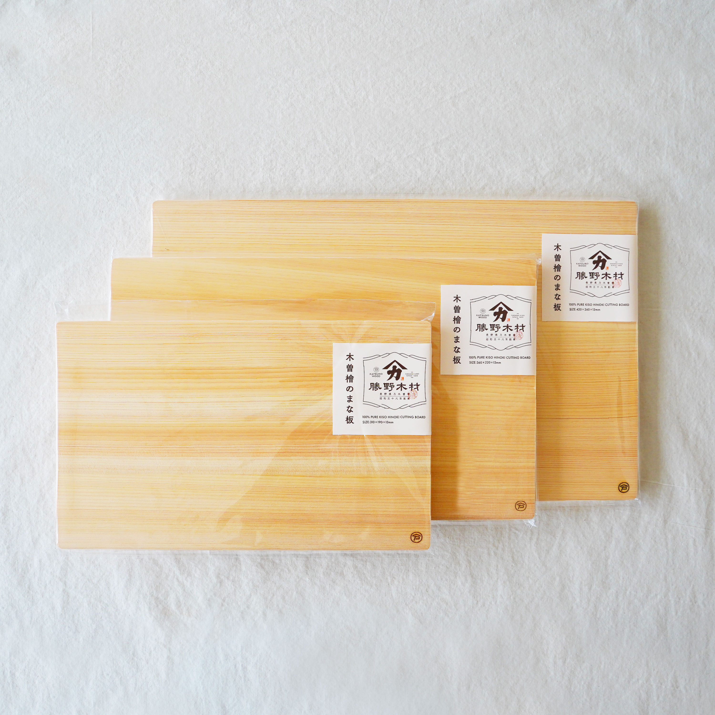 勝野木材　木曽檜でつくられたまな板